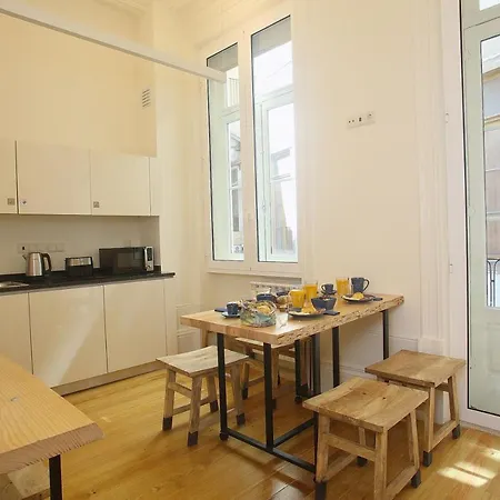 Nº 91 - Almirante Homestay *